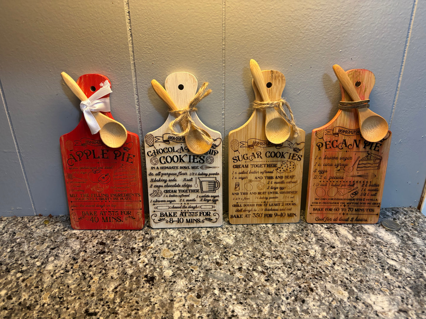 Mini Cutting Board - Gingerbread Cookies Recipe