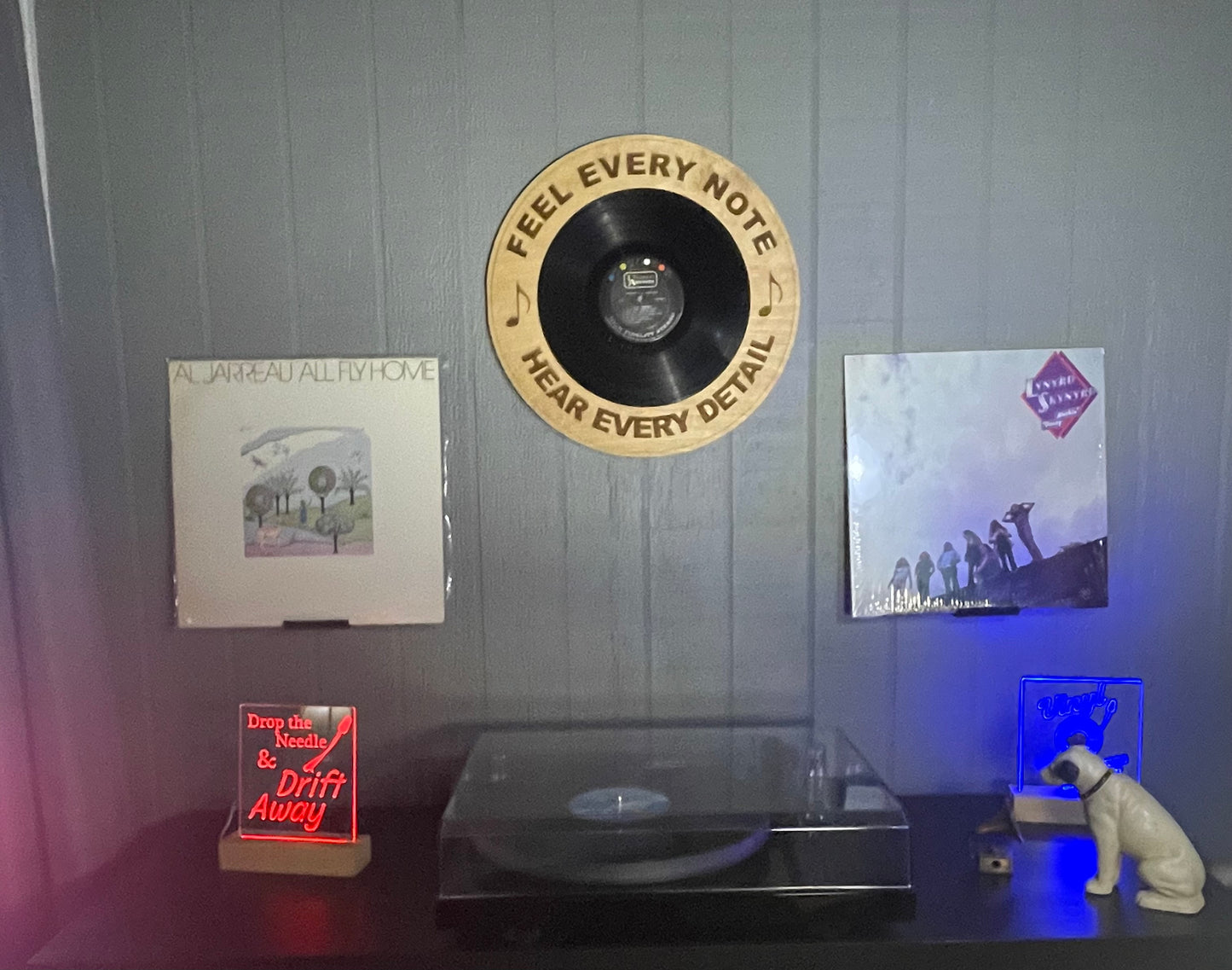 Music Sign “Feel Every Note"