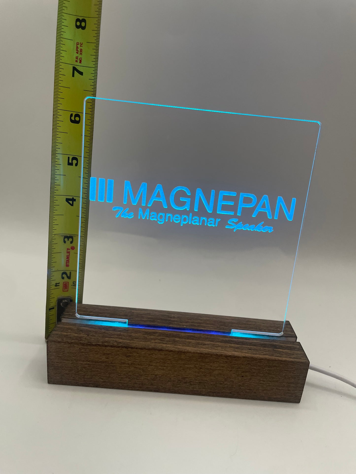 LED Music Acrylic Sign Music Lovers Decoration Magnapan