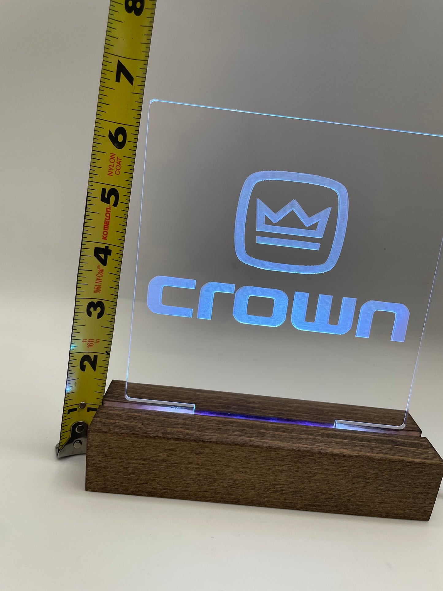 LED Acrylic Music Lovers Crown Sign