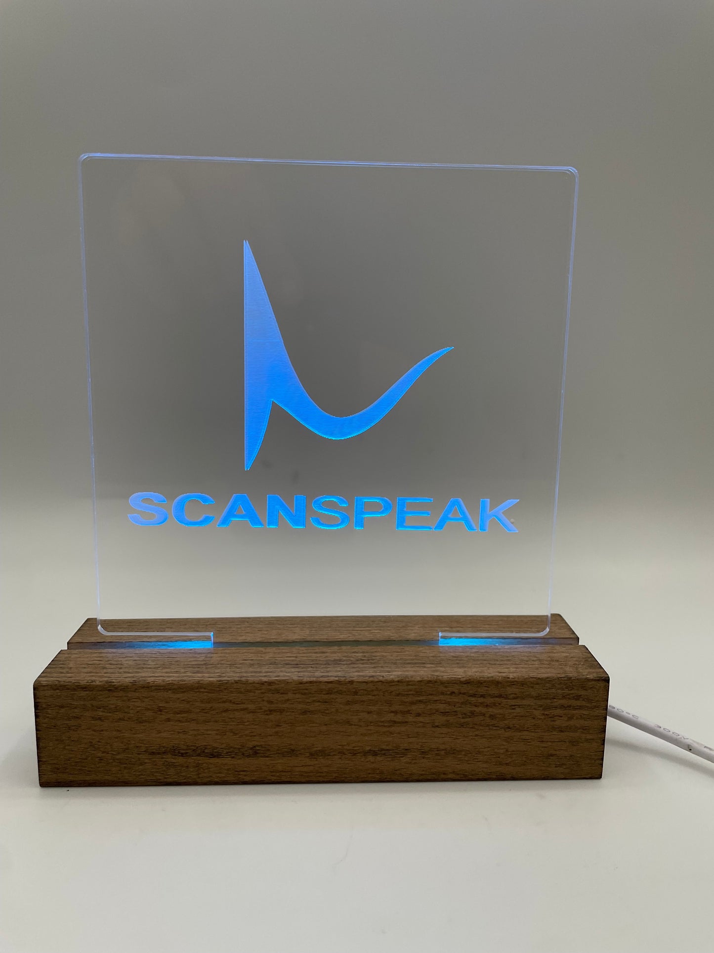 LED Music Acrylic Light Sign Decoration for Music Lovers Scanspeak