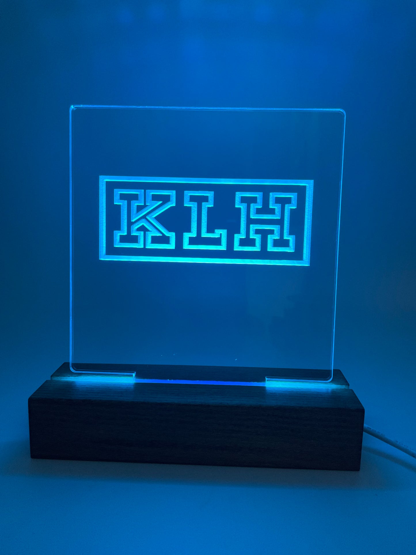 LED Acrylic Music Sign for Decoration KLH Music Lovers